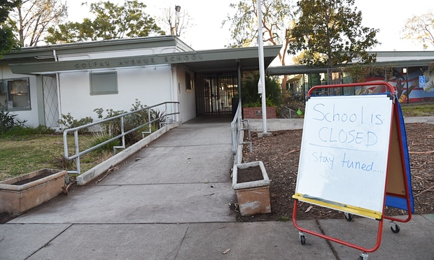 В Лос-Анджелесе из-за угрозы теракта закрыли школы