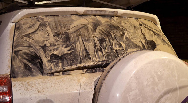 На грязных авто можно красиво рисовать