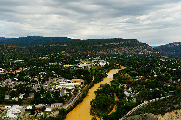 Река в Колорадо стала оранжевой и ядовитой