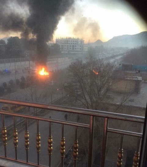 Смертник взорвал бомбу возле российского посольства в Кабуле