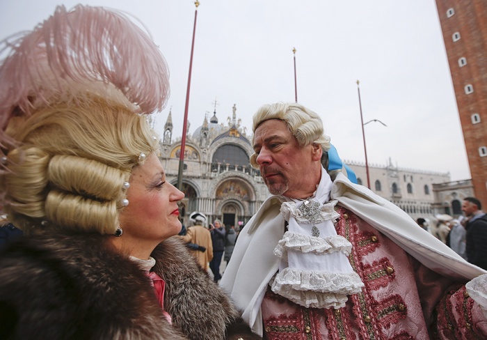 Венецианский карнавал 2016: фотогалерея открытия