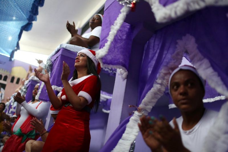 Рождество в женских тюрьмах в Бразилии