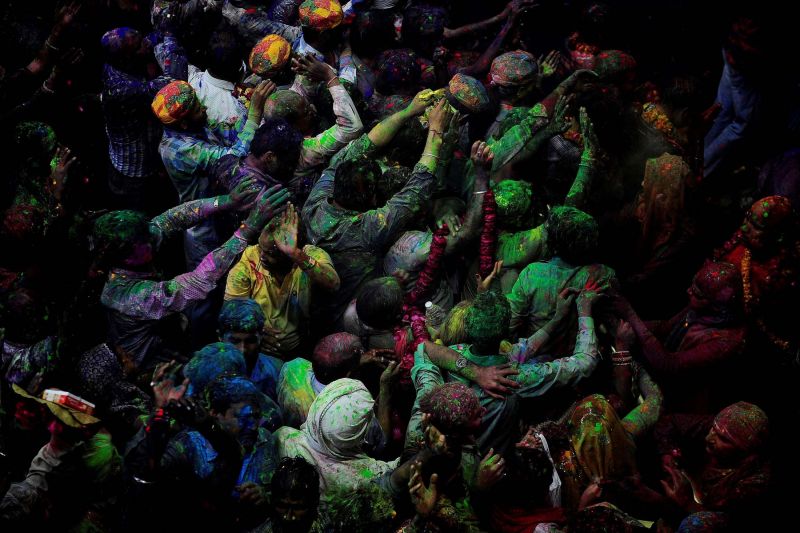 В Индии прошел ежегодный фестиваль весны