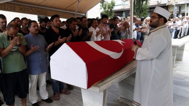 Число погибших в результате теракта в Стамбуле выросло до 41
