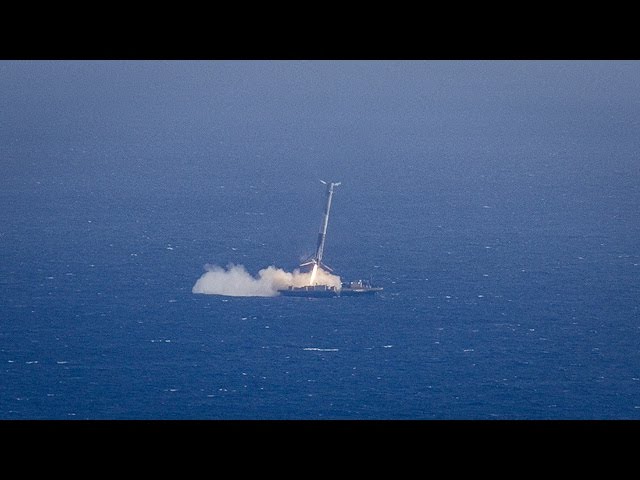 SpaceX показала видео взрыва первой ступени Falcon 9